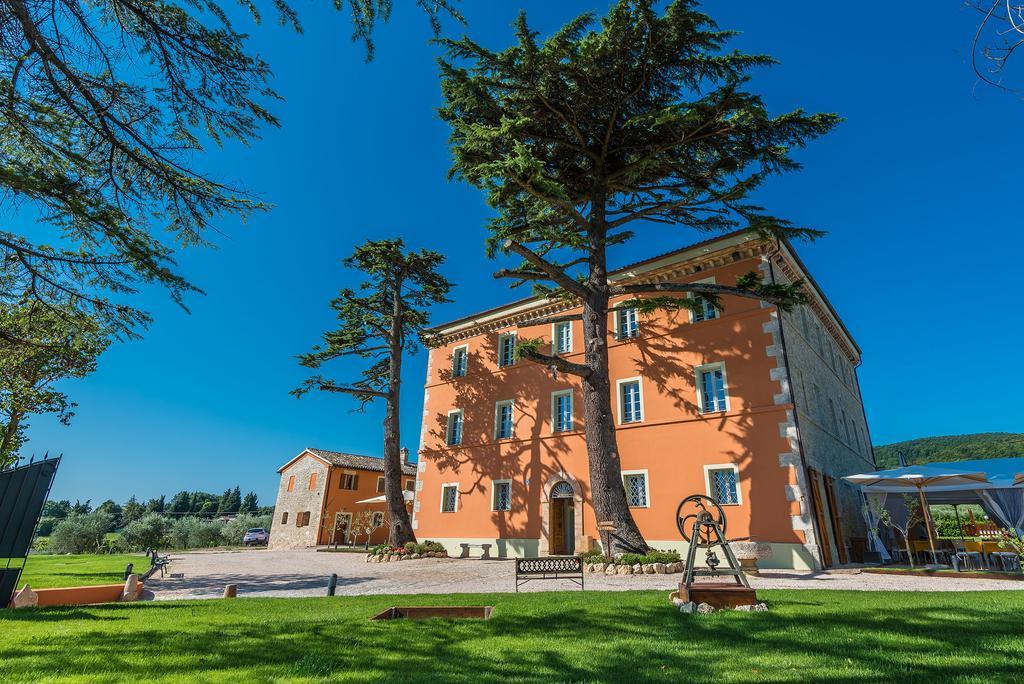 Relais Paradiso Resort & Spa Marcellano Esterno foto